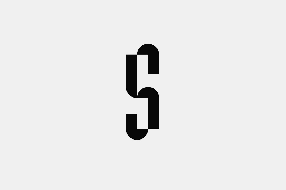 Caractère typographique <em>Miles Grotesk</em> pour les titrages